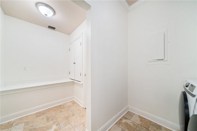 92 Lake Shore Dr, Corpus Christi, TX 78413