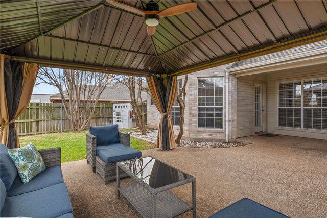 1421 Meadow Mountain Drive, Waco, TX 76712