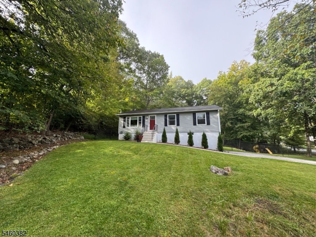20 Durol Dr, Montague Twp., NJ 07827 — photo 2