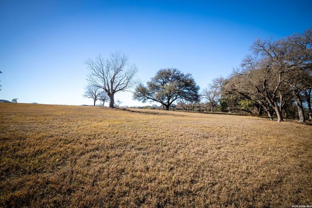 837 Bingham, New Braunfels, TX 78132