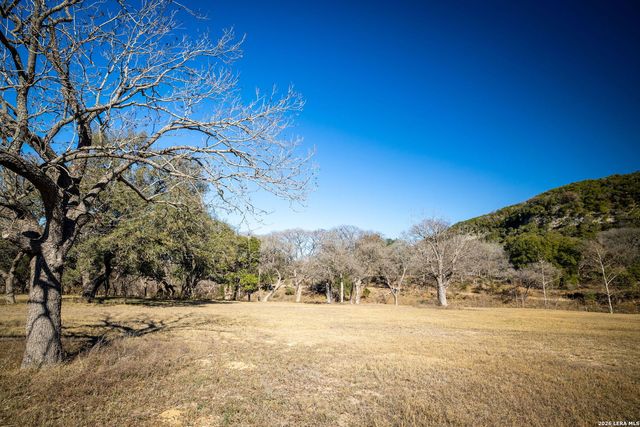837 Bingham, New Braunfels, TX 78132