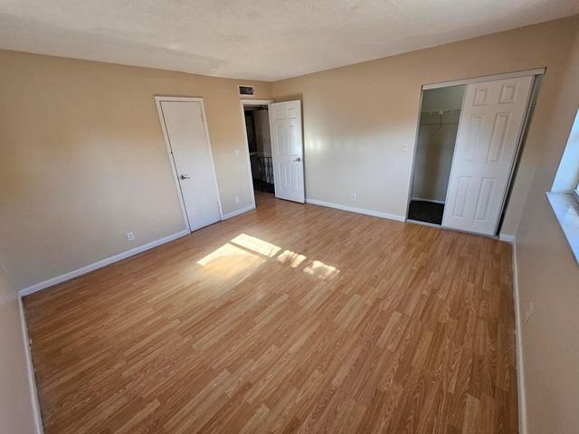 2556 NW 52nd Avenue D19, Lauderhill, FL 33313
