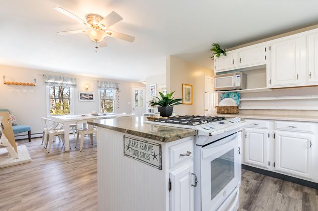 25 Oakwood Road, Eastham, MA 02642