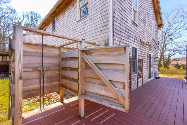 25 Oakwood Road, Eastham, MA 02642