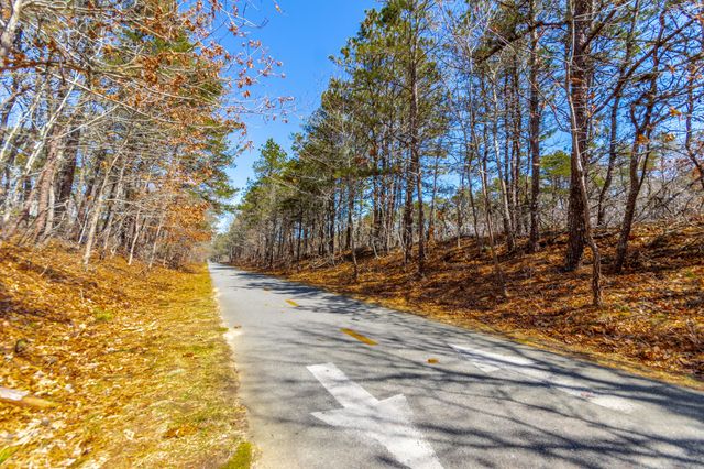 25 Oakwood Road, Eastham, MA 02642