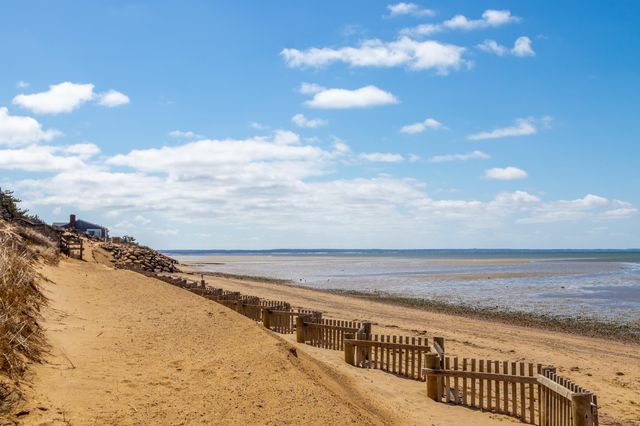 25 Oakwood Road, Eastham, MA 02642