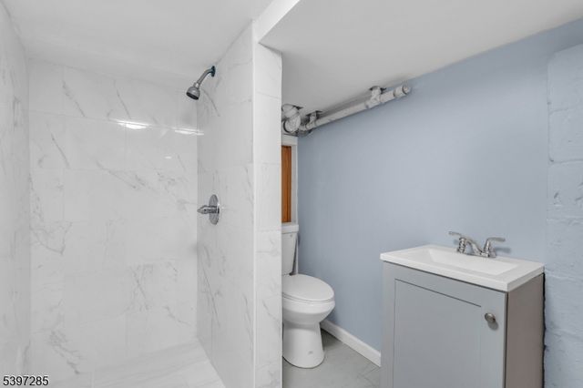 1088 Grove St, Irvington Twp., NJ 07111