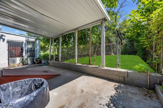 1088 Grove St, Irvington Twp., NJ 07111