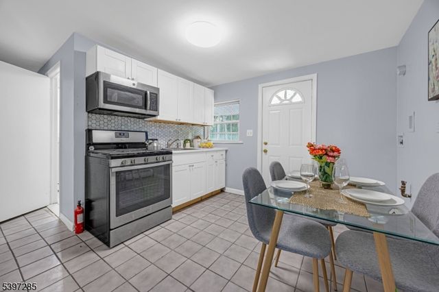 1088 Grove St, Irvington Twp., NJ 07111