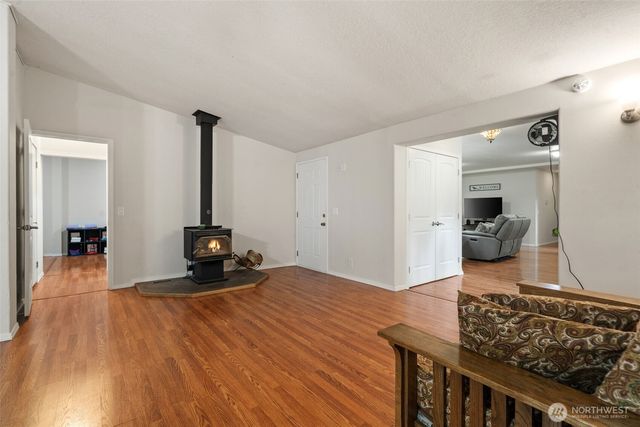 23978 Stottlemeyer Road NE, Poulsbo, WA 98370