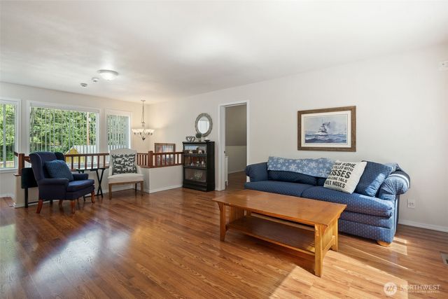23978 Stottlemeyer Road NE, Poulsbo, WA 98370