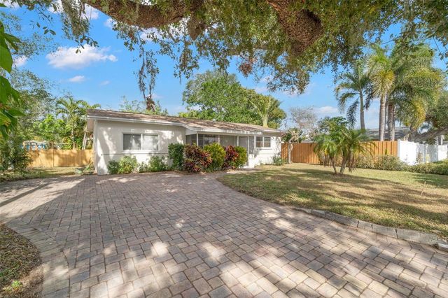 5107 26TH AVENUE S, Gulfport, FL 33707