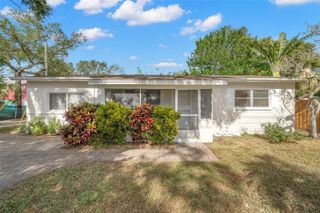 5107 26TH AVENUE S, Gulfport, FL 33707