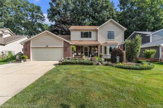 3876 Corran Drive, Wixom, MI 48393