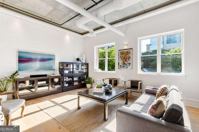206 11th Street NE 502, Atlanta, GA 30309