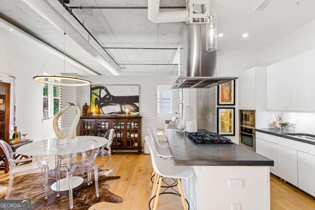 206 11th Street NE 502, Atlanta, GA 30309