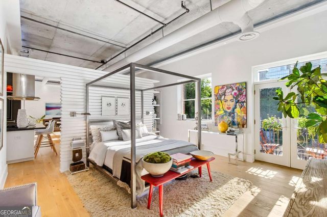 206 11th Street NE 502, Atlanta, GA 30309