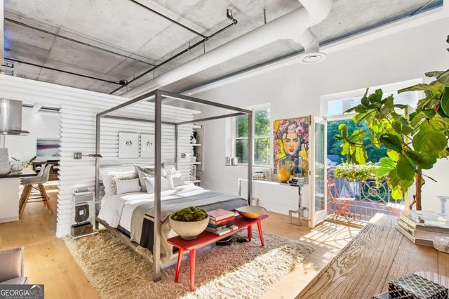 206 11th Street NE 502, Atlanta, GA 30309