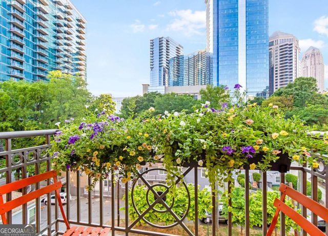 206 11th Street NE 502, Atlanta, GA 30309