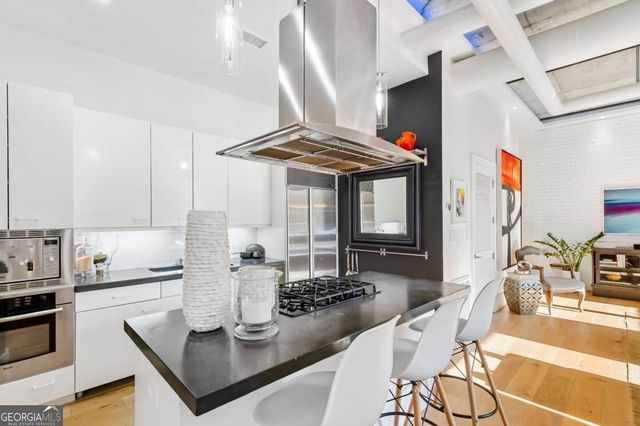 206 11th Street NE 502, Atlanta, GA 30309