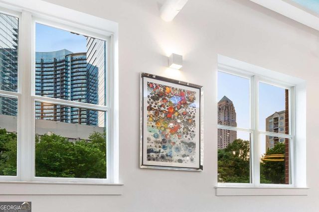 206 11th Street NE 502, Atlanta, GA 30309