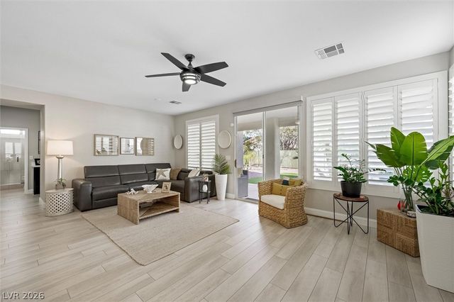 10232 Roma Madre Avenue, Las Vegas, NV 89135