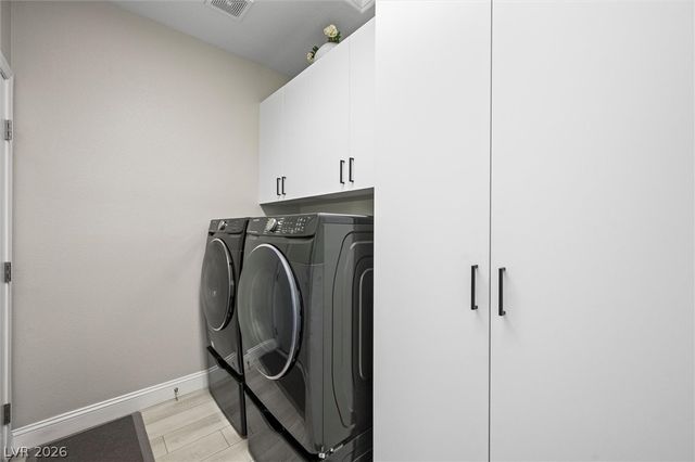 10232 Roma Madre Avenue, Las Vegas, NV 89135