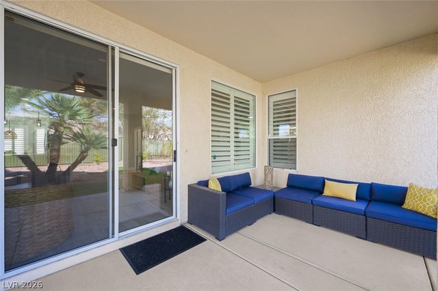 10232 Roma Madre Avenue, Las Vegas, NV 89135