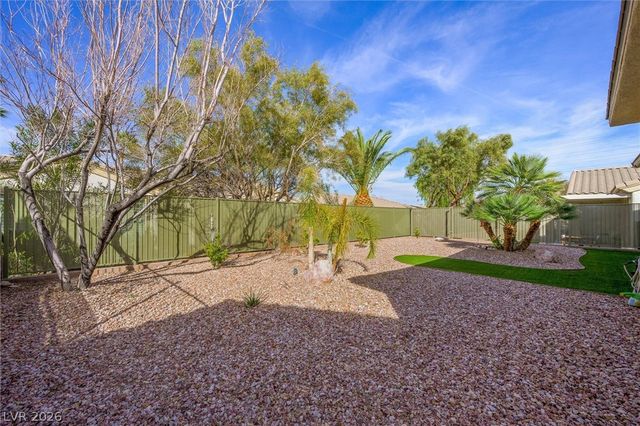 10232 Roma Madre Avenue, Las Vegas, NV 89135