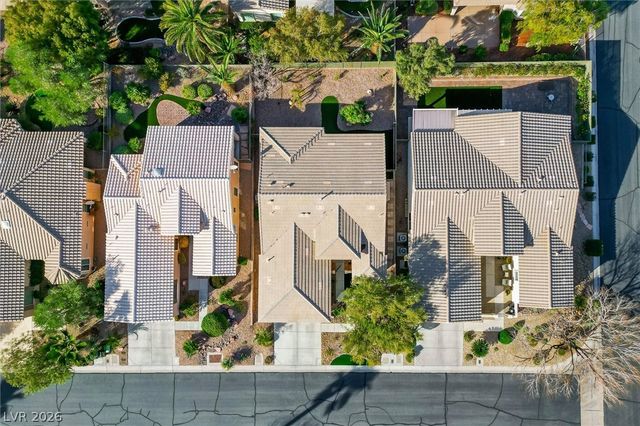 10232 Roma Madre Avenue, Las Vegas, NV 89135