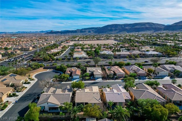 10232 Roma Madre Avenue, Las Vegas, NV 89135