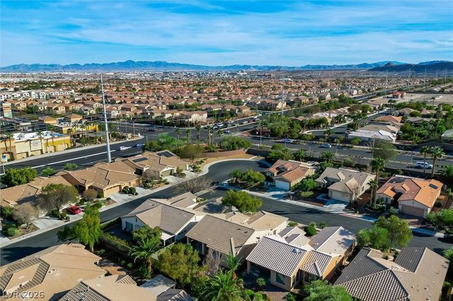 10232 Roma Madre Avenue, Las Vegas, NV 89135