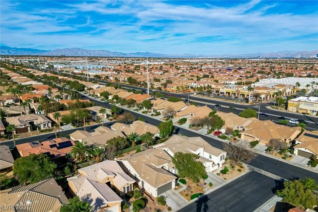 10232 Roma Madre Avenue, Las Vegas, NV 89135