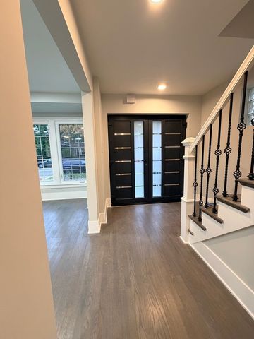 3024 W Fargo Avenue, Chicago, IL 60645