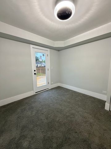 3024 W Fargo Avenue, Chicago, IL 60645