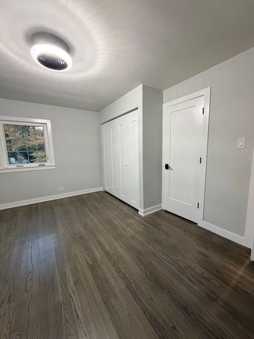 3024 W Fargo Avenue, Chicago, IL 60645