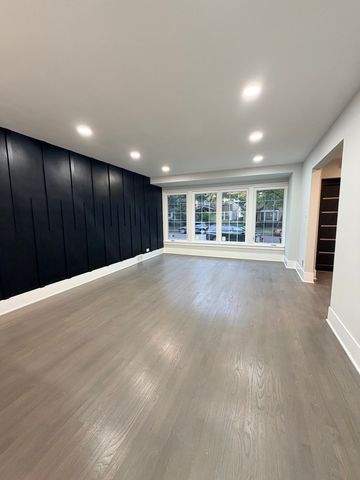 3024 W Fargo Avenue, Chicago, IL 60645