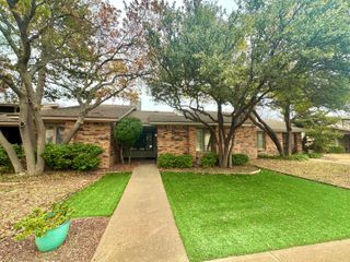 106 N Troy Avenue, B, Lubbock, TX 79416