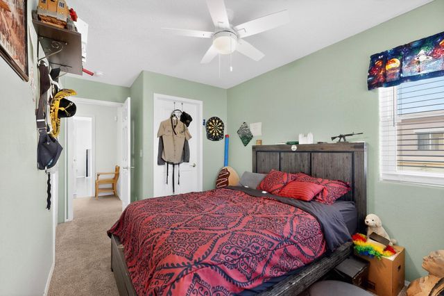 32 Sunset Canyon Lane, Santa Fe, NM 87508