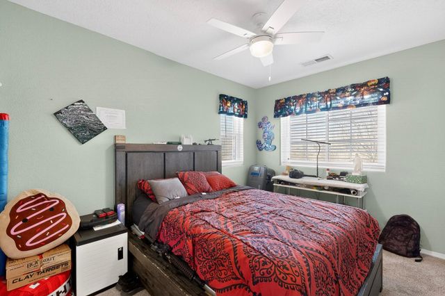 32 Sunset Canyon Lane, Santa Fe, NM 87508