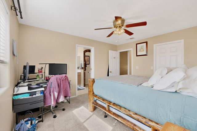 32 Sunset Canyon Lane, Santa Fe, NM 87508