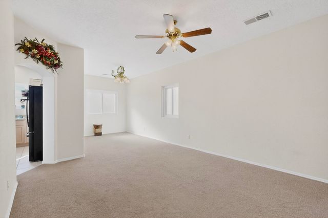 32 Sunset Canyon Lane, Santa Fe, NM 87508