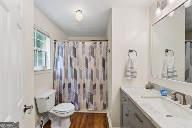 2558 Candlewood Way, Lawrenceville, GA 30044