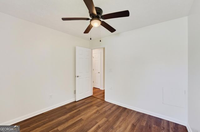 2558 Candlewood Way, Lawrenceville, GA 30044