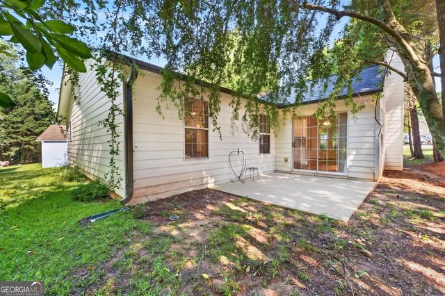 2558 Candlewood Way, Lawrenceville, GA 30044