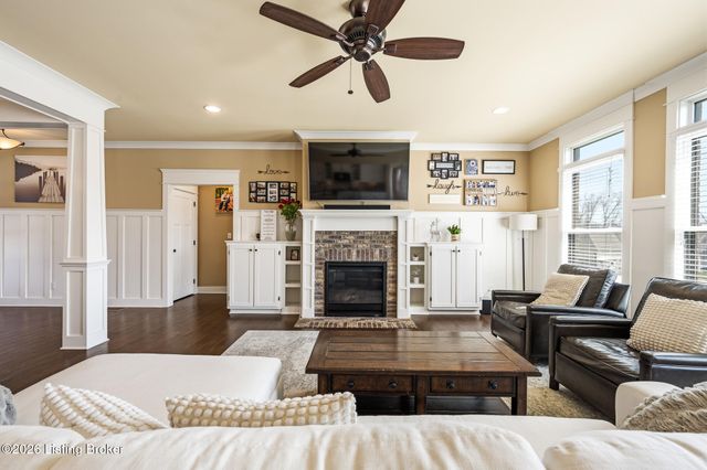 3001 Heather Green Blvd, La Grange, KY 40031