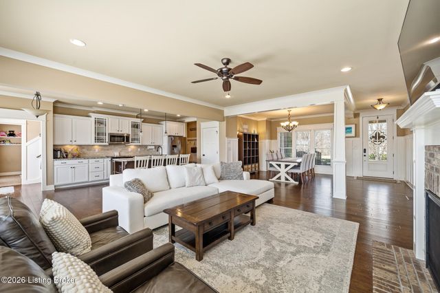 3001 Heather Green Blvd, La Grange, KY 40031