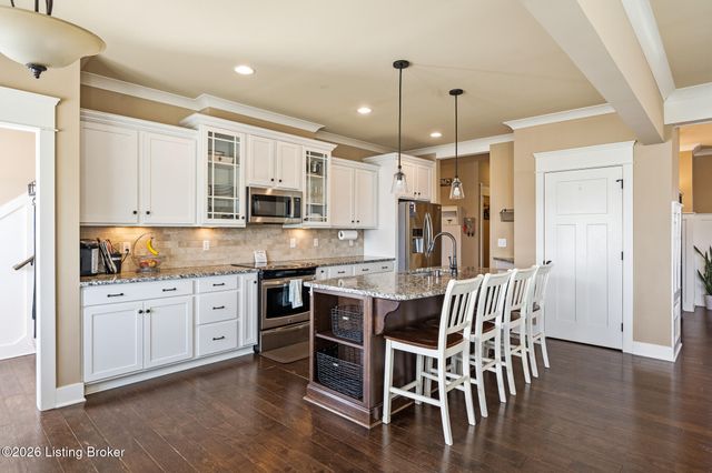 3001 Heather Green Blvd, La Grange, KY 40031