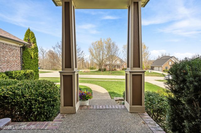 3001 Heather Green Blvd, La Grange, KY 40031