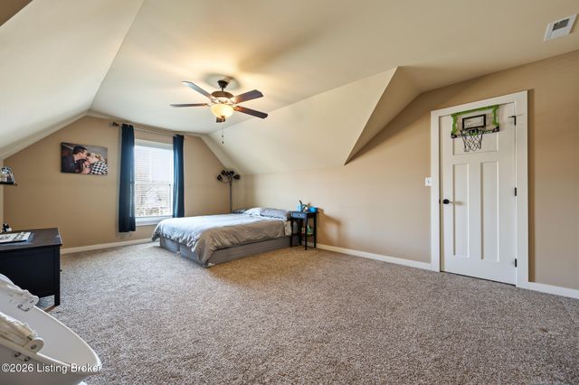 3001 Heather Green Blvd, La Grange, KY 40031